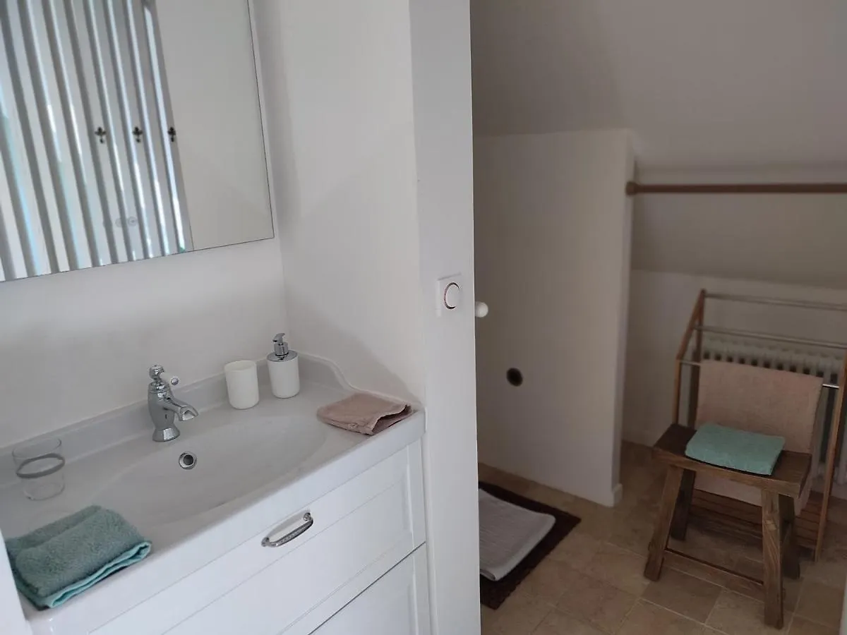 Chambres Et Tables D'Hotes Cornec Ploubazlanec 0*,