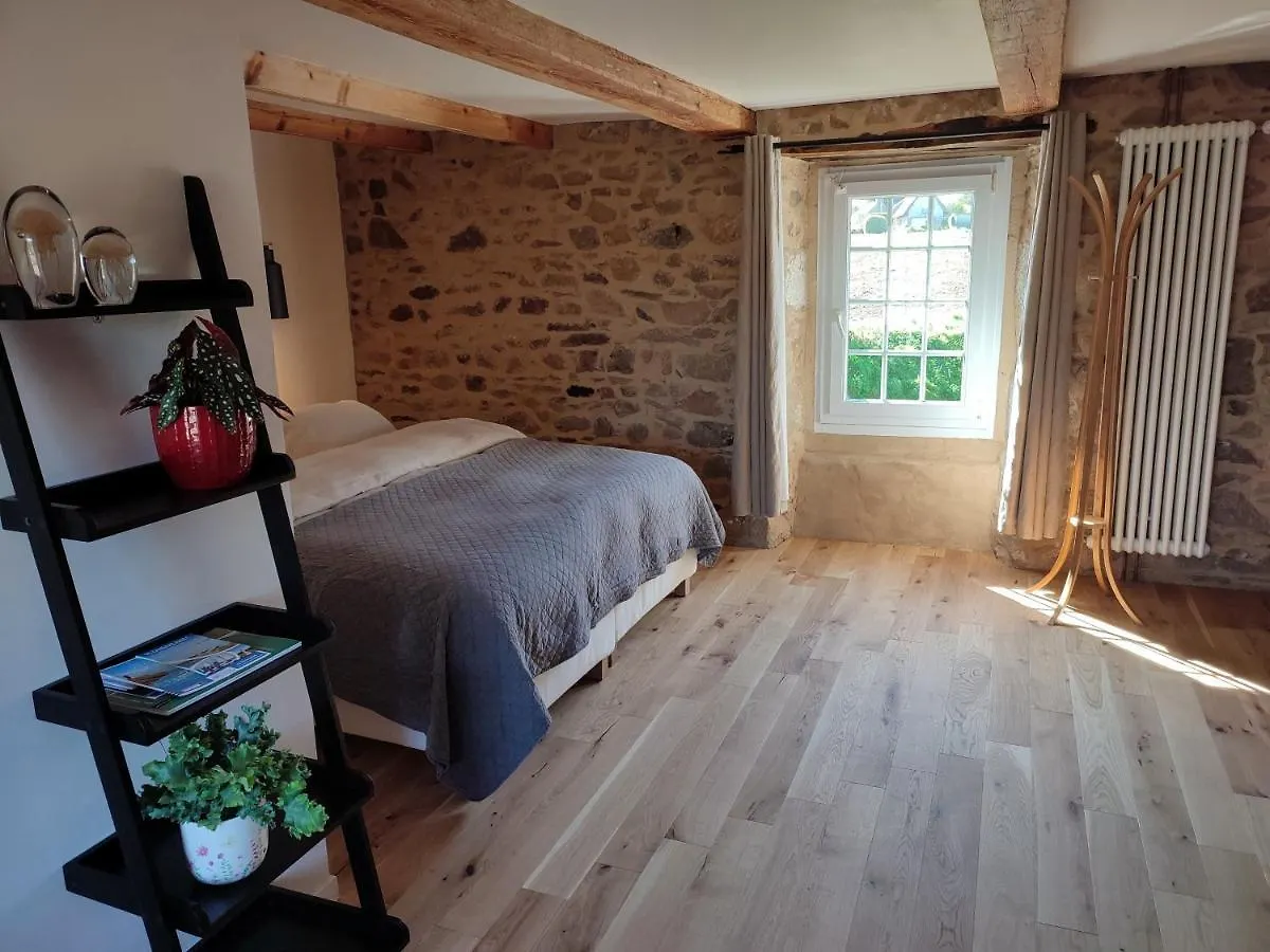 Chambres Et Tables D'Hotes Cornec Ploubazlanec 0*,
